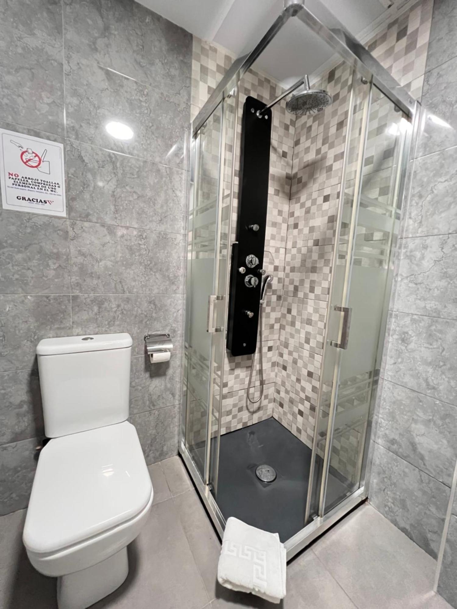 Nuestra Casita De Marmoles Parking Incluido 2 Bicis Gratis Appartement Málaga Buitenkant foto